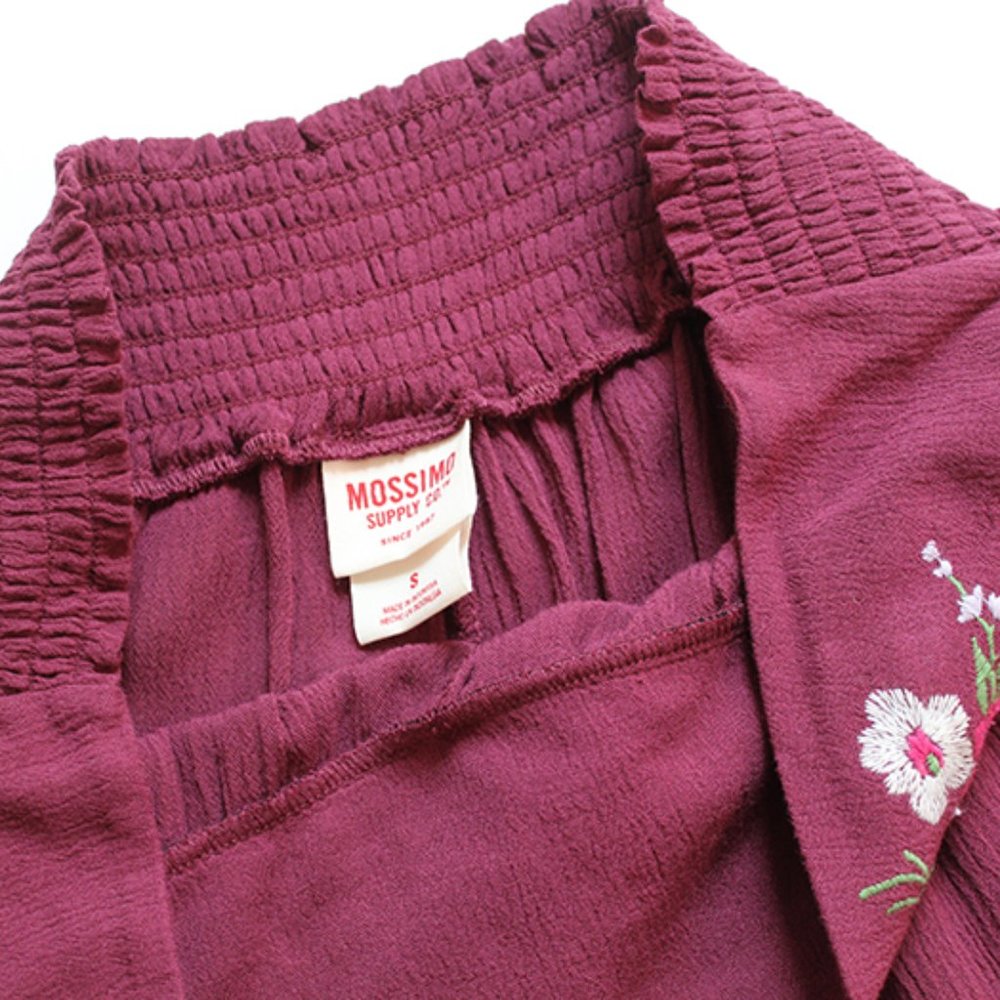 Embroidered Ruffle Shorts - Picture 2 of 4